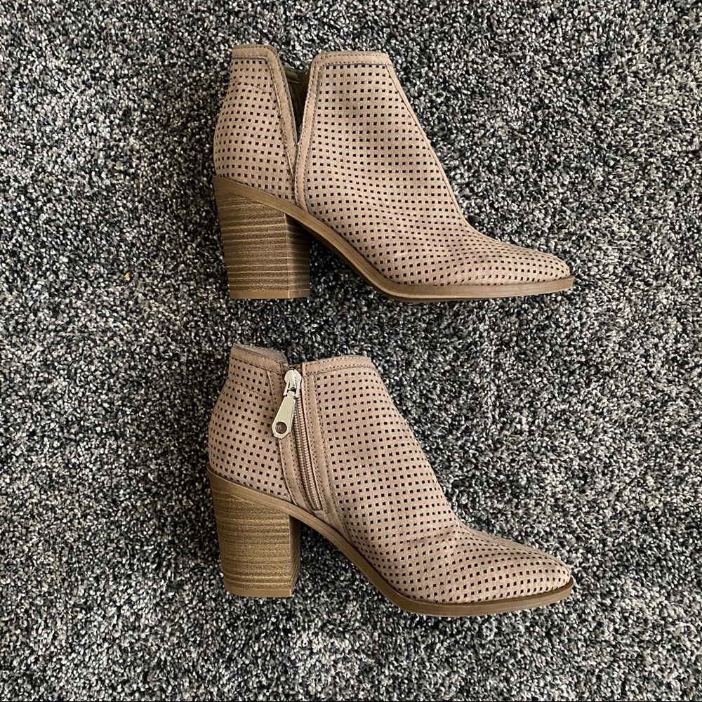 DV Booties - Picture 4 of 4